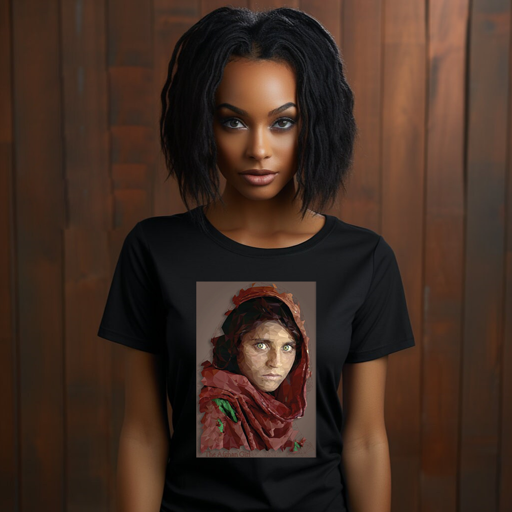 Regular Kadın T-shirt Siyah 'Afgan Kız' Baskılı