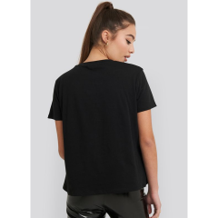 Kadın T-shirt Siyah 'Nefertiti' Baskılı
