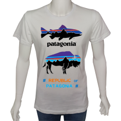 Regular Unisex T-shirt Beyaz 'Ülke&Şehir / Patagonya2' Baskılı