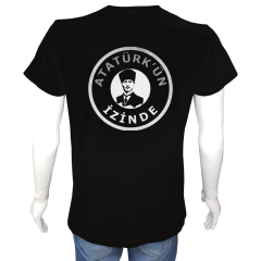 Unisex T-shirt Siyah 'Atatürk/İzindeyiz Atam' 2Baskılı